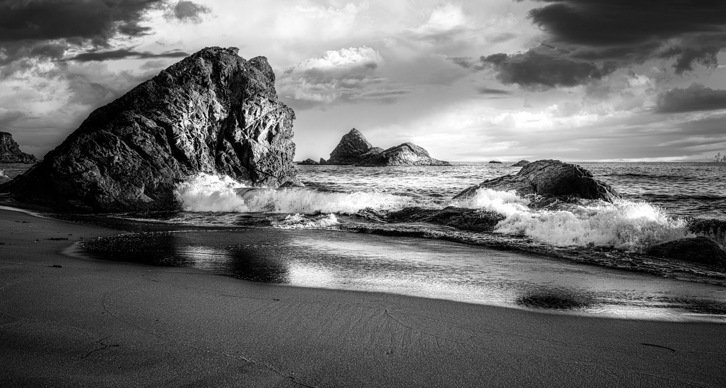 Oregon Coast bw by Lar's Photos