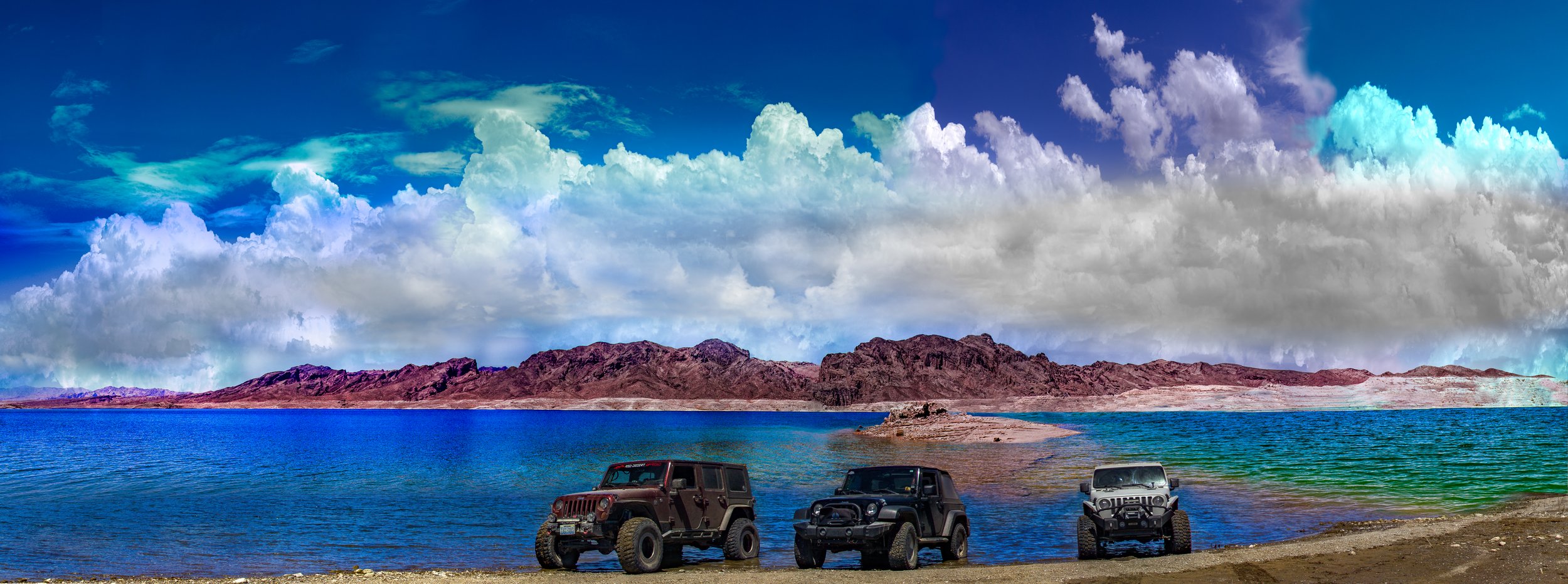 Utah Lake Mead Jeep  by Lar's Photos
