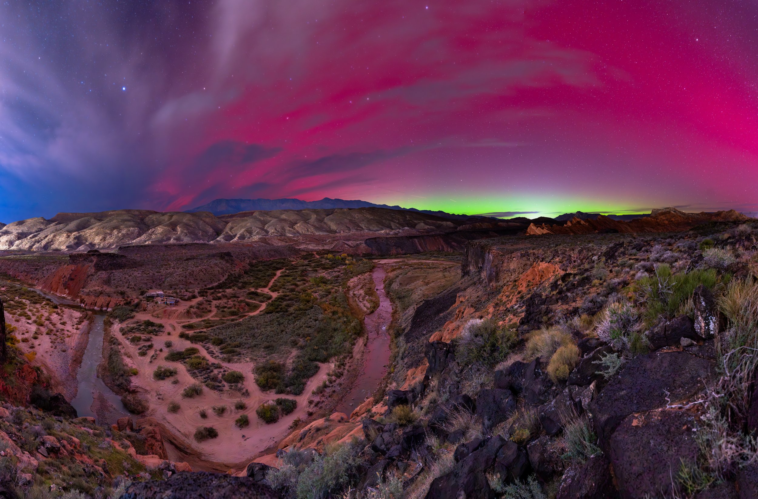 Aurora in the Desert by ZCC Photography