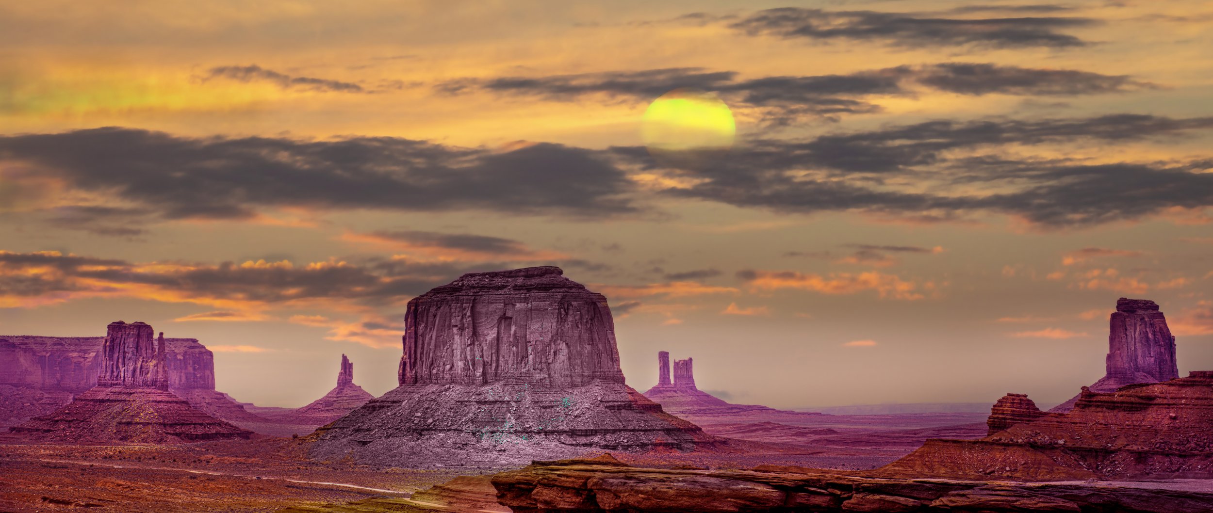Monument Valley1 by Lar's Photos
