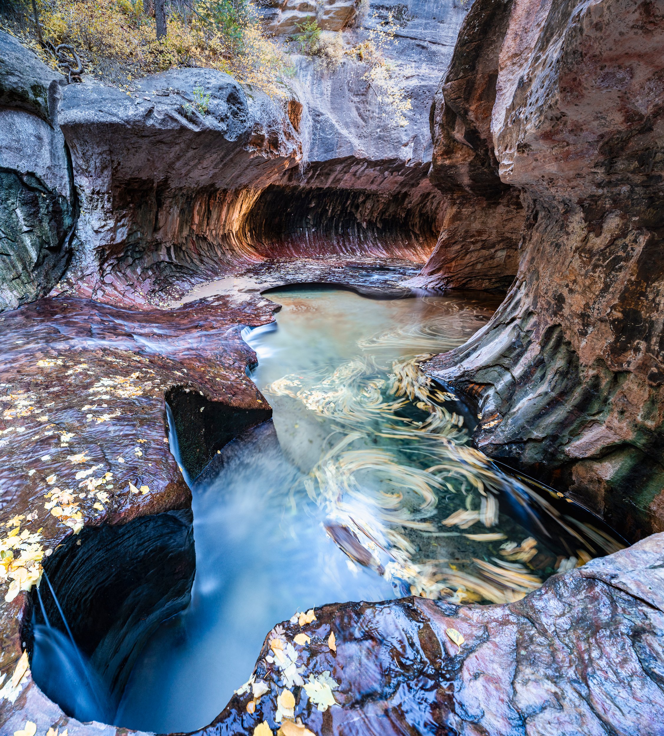 Subway in fall pano by ZCC Photography